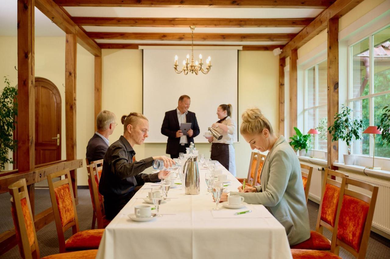 Waldhotel Forsthaus Hainholz Pritzwalk Exterior foto